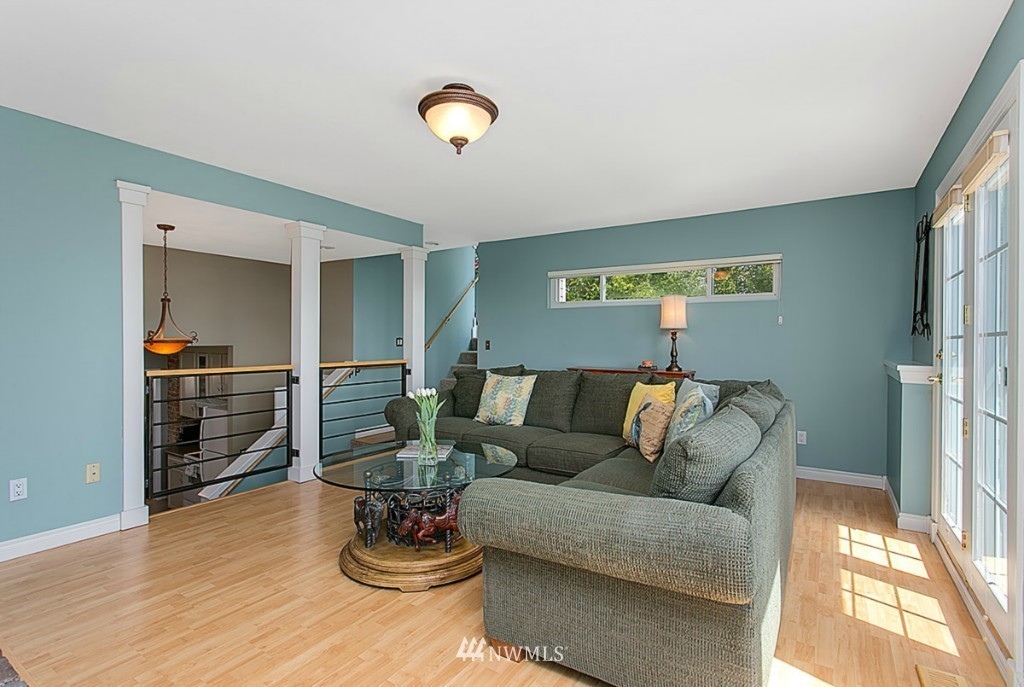 Family room, second angle